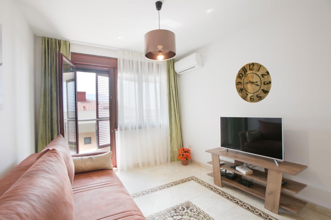 Anatolia - Family Sea View One-Bedroom Apartment 부드바 외부 사진